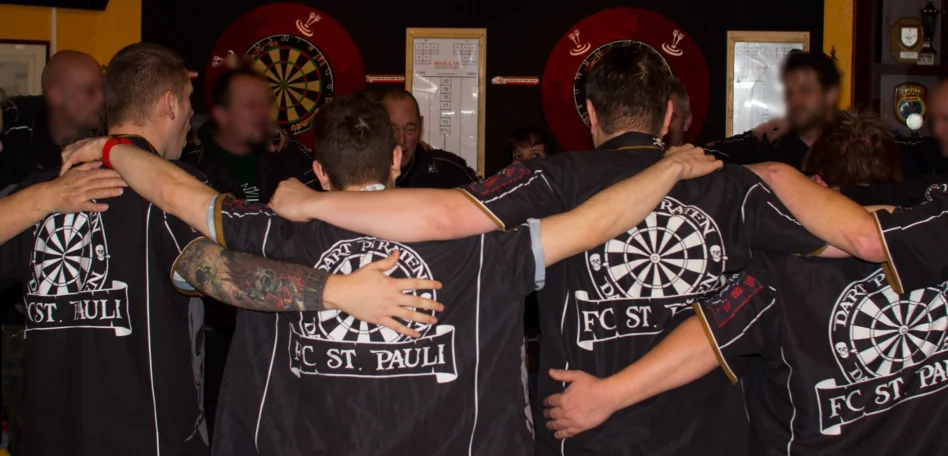 Dartsgruppe beim FC St. Pauli
